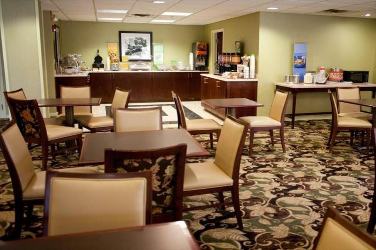 Dublin Inn And Suites Экстерьер фото