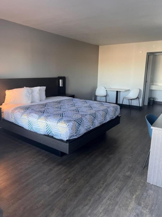 Dublin Inn And Suites Экстерьер фото