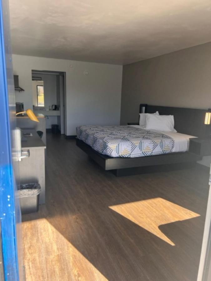 Dublin Inn And Suites Экстерьер фото
