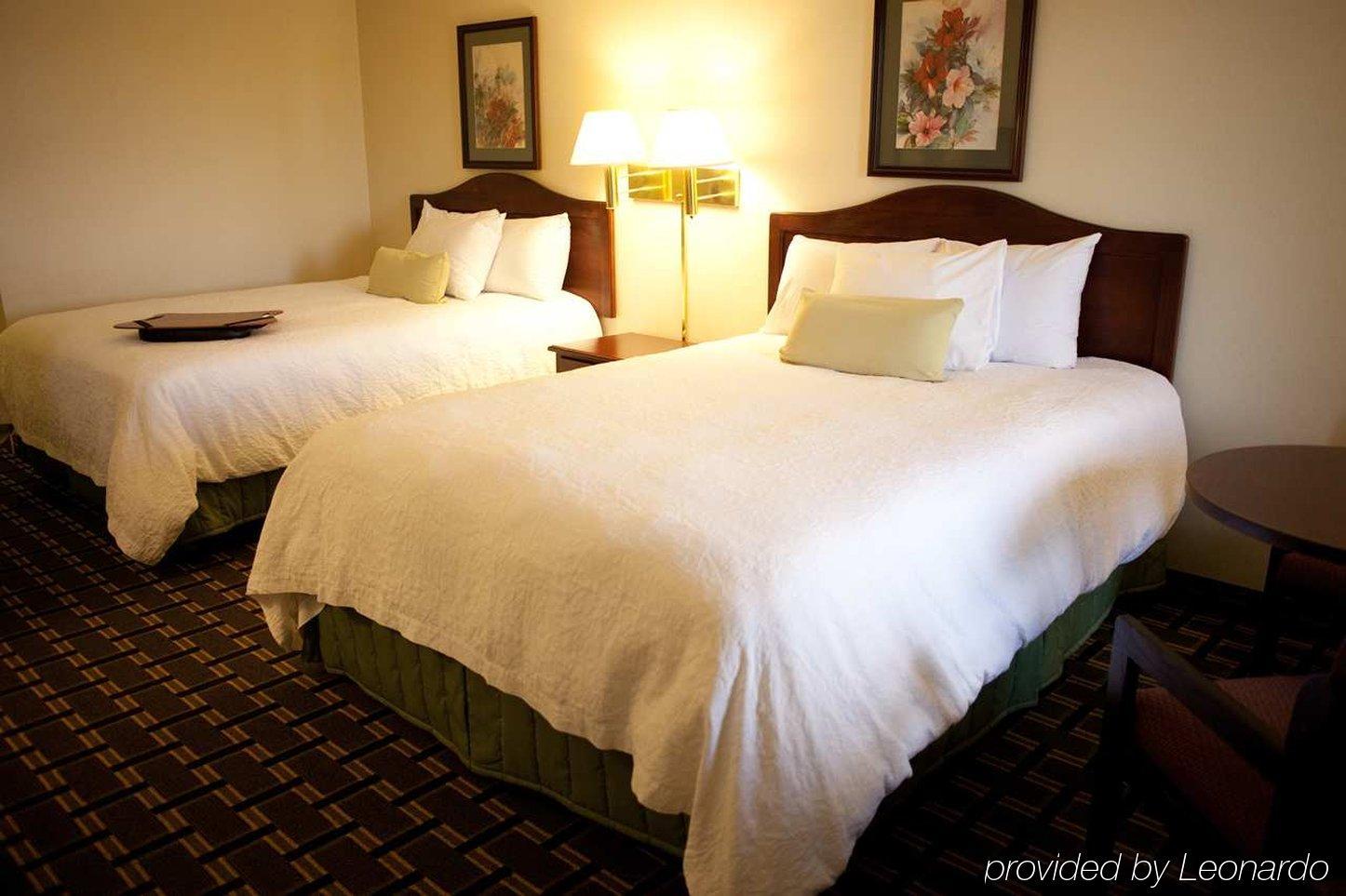 Dublin Inn And Suites Экстерьер фото