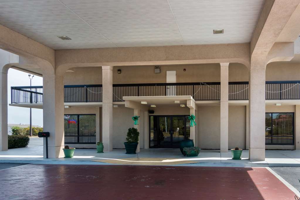 Dublin Inn And Suites Экстерьер фото